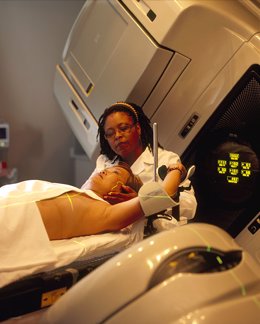 radioterapia cáncer maquina radio tratamiento