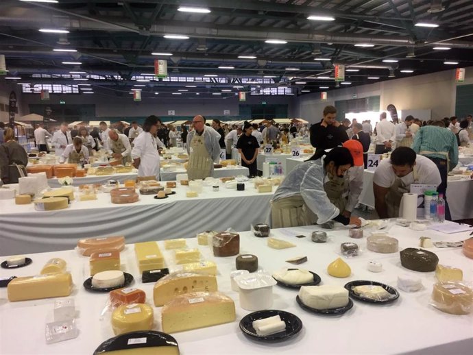 Exposición en el Concurso de Quesos del Mundo.