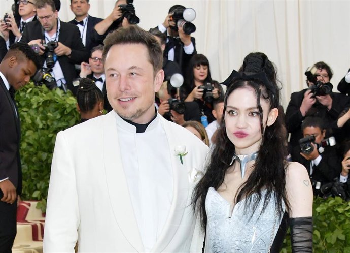 Grimes y Elon Musk