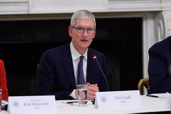 March 6, 2019 - Washington, DC, United States: Apple CEO Tim Cook participates in an American Workforce Policy Advisory Board Meeting at the White House. (Erin Scott/Contacto)