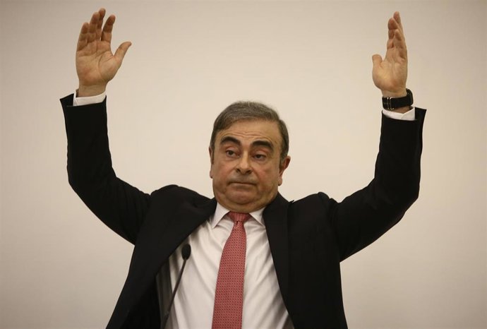 Carlos Ghosn gesticula durante su rueda de prensa. 