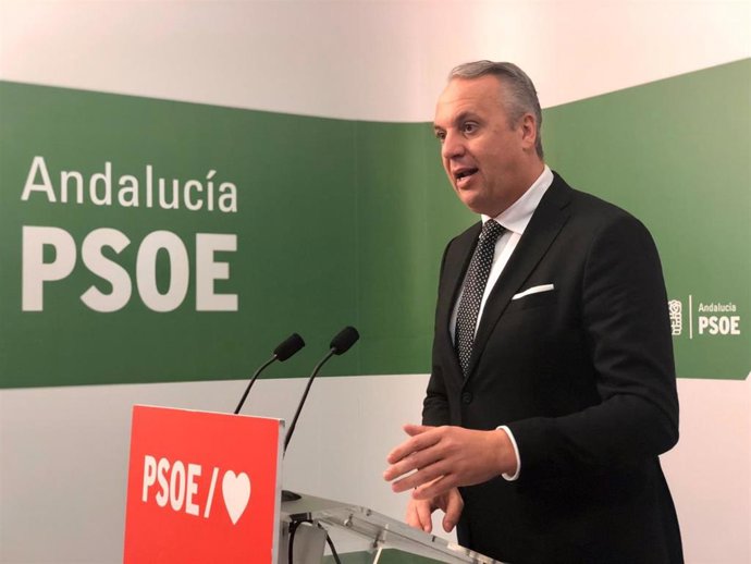 Ruiz Boix en rueda de prensa