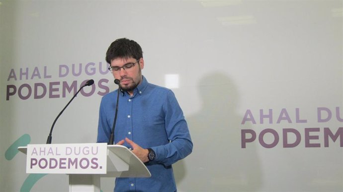 El secretario general de Podemos Euskadi, Lander Martínez