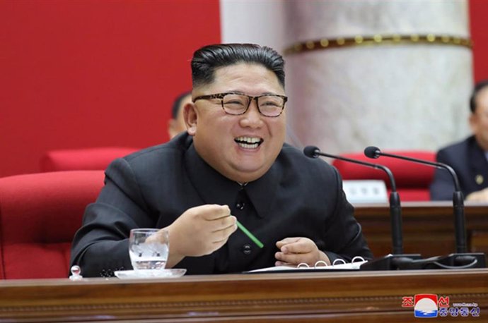 Kim Jong Un durante una reunión del Comité Central del Partido de los Trabajadores de Corea del Norte, en Pyongyang