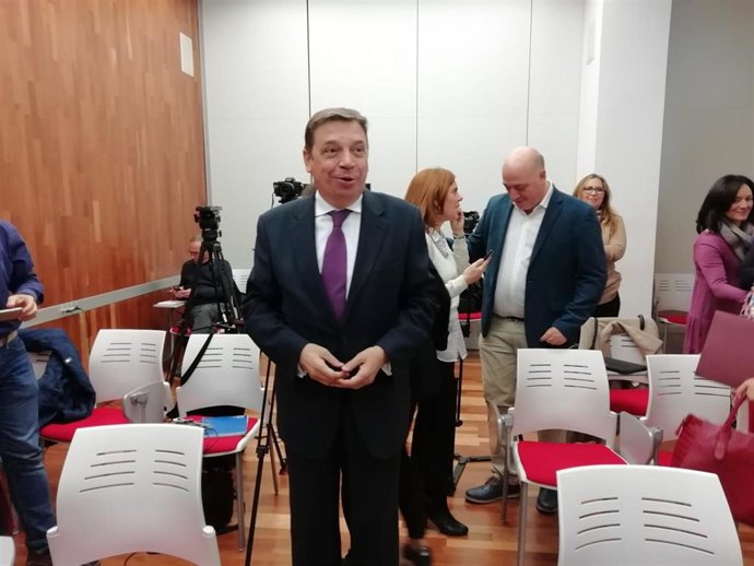 El ministro de Agricultura en funciones, Luis Planas, en Córdoba.