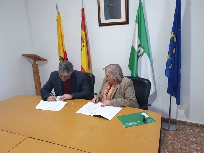 Fuenteheridos pondrá en marcha un plan de salud municipal con la colaboración de la Junta.