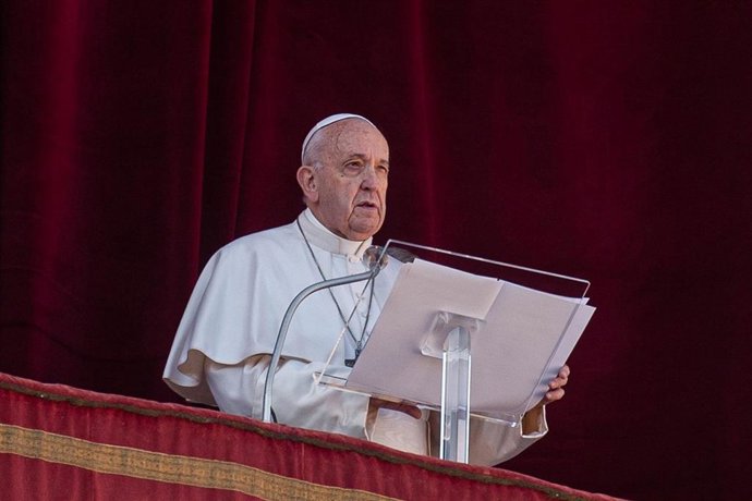 December 25, 2019 - Vatican: Pope Francis delivers his speech during the Urbi et Orbi (Latin for 'to the city and to the world' ) Christmas' day blessing from the main balcony of St. Peter's Basilica at the Vatican.( Massimigliano Migliorato / CPP / Con