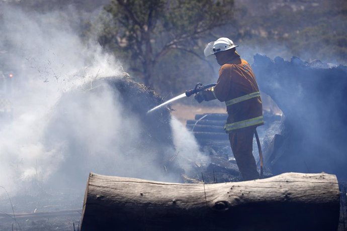 Australia.- Mejoran las condiciones climatológicas para la extinción del fuego e