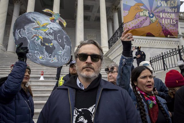 Joaquin Phoenix en la manifestación frente al Capitolio