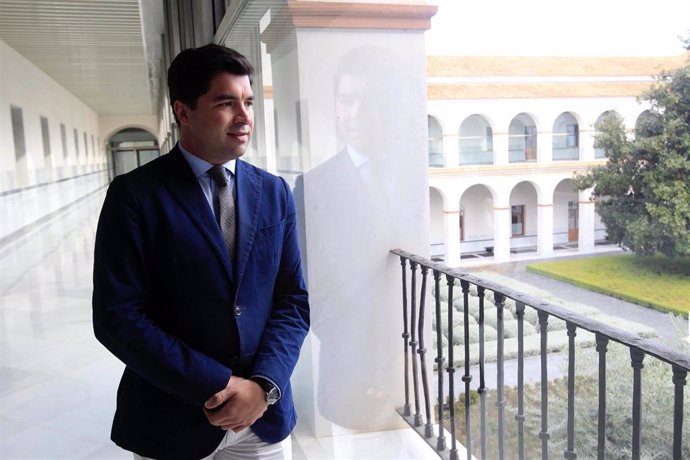 El Diputado De Ciudadanos Por Jaén En El Parlamento De Andalucía Enrique Moreno