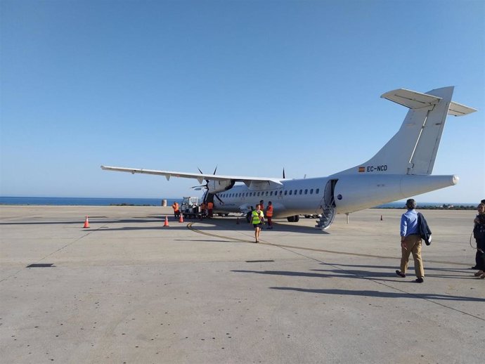 Avión que opera el vuelo entre Almería y Sevilla 