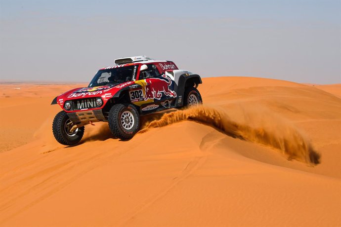 AV.- Rally/Dakar.- Triunfos de Peterhansel en coches y Barreda en motos durante 