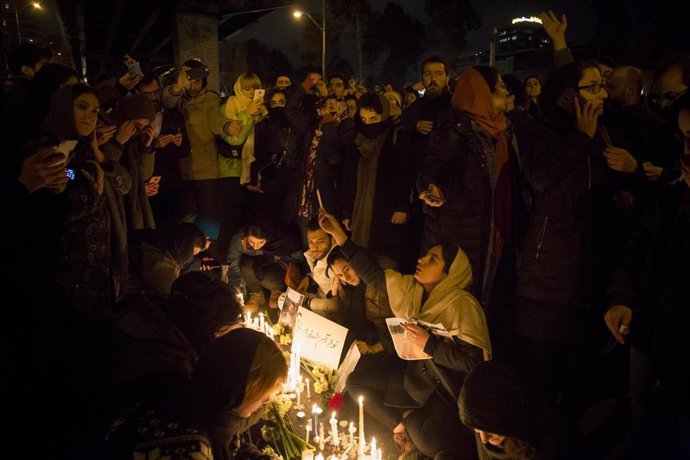 Vigilia en Teherán por las víctimas del avión ucraniano derribado