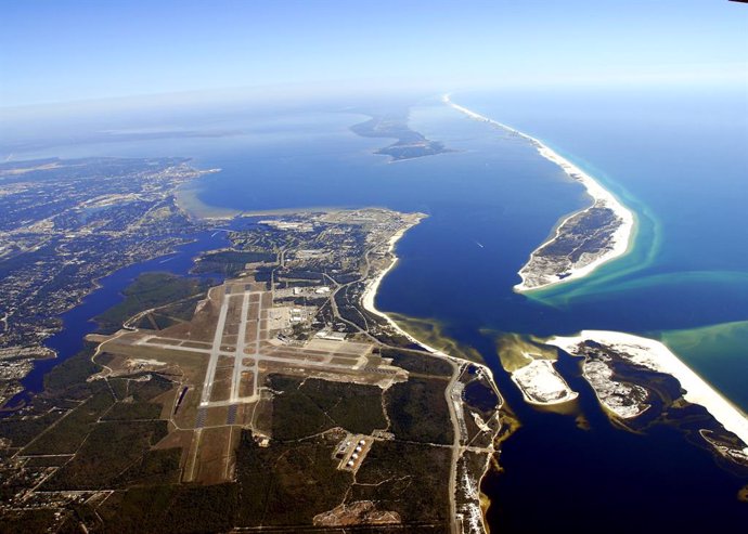 Imatge de l'Estació Aria Naval de Pensacola (Florida).