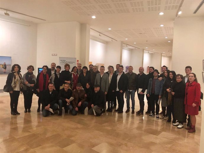 Cultura reúne en el Auditorio regional obras de los 67 artistas que han participado en el 'Plan de Espacios Expositivos'
