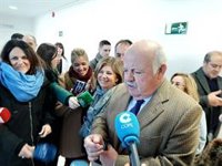 Aguirre dice que el brote de salmonelosis en San Fernando (Cádiz) "está perfectamente controlado"