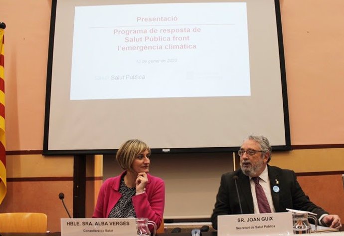 La consellera de Salud de la Generalitat, Alba Vergés, y el secretario de Salud Pública, Joan Guix, han presentado el programa