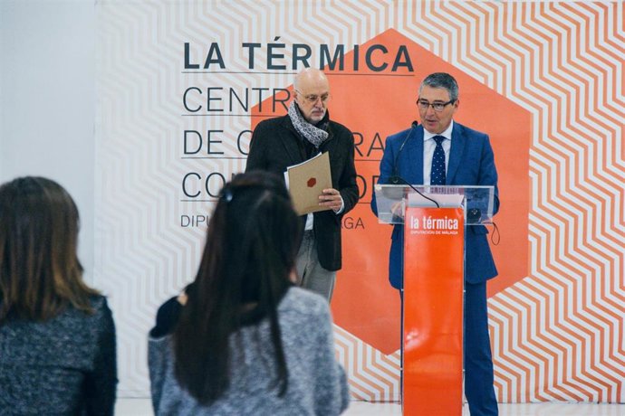 Francisco Salado, presidente de la Diputación de Málaga (d) junto a Salomón Castiel, director de La Térmica.