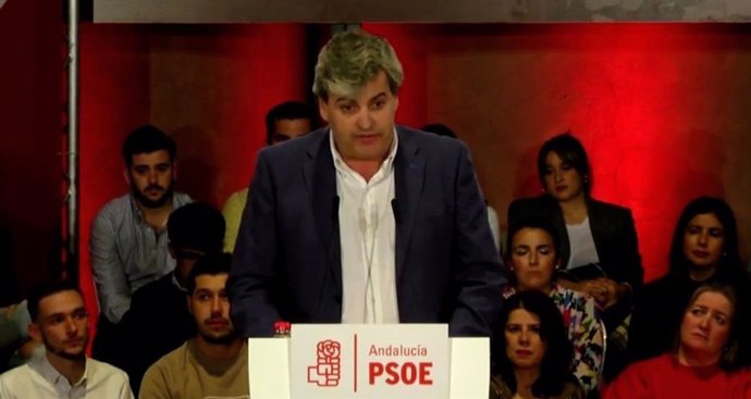 El portavoz del PSOE en el Ayuntamiento de Almonte, Miguel Espina.