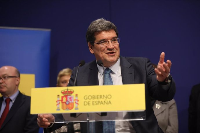 El nuevo ministro de Seguridad Social, Inclusión y Migraciones, José Luis Escrivá, durante su intervención, en el acto de toma de posesión de los ministros, en la sede del Ministerio de Trabajo y Economía Social en Madrid a 13 de enero de 2020.