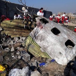 Restes de l'avió Boeing 737 d'Ukraine International Airlines 