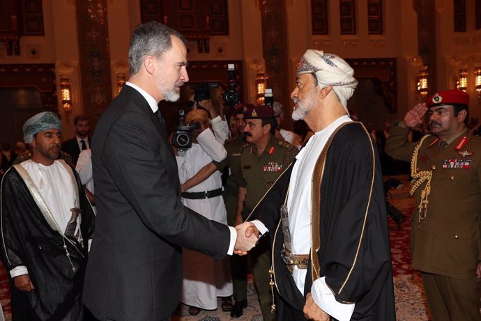 Felipe VI viaja a Omán para expresar el pésame por la muerte del Sultán Qabús y 