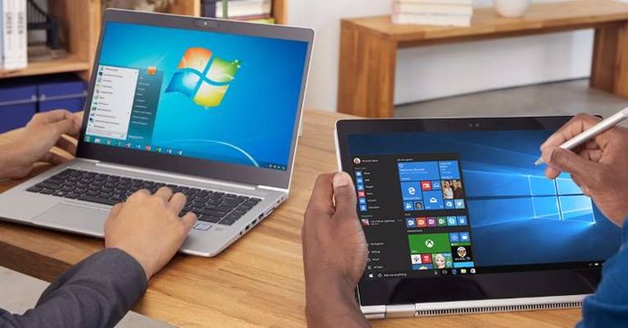 Ordenador con Windows 7 junto a Surface con Windows 10