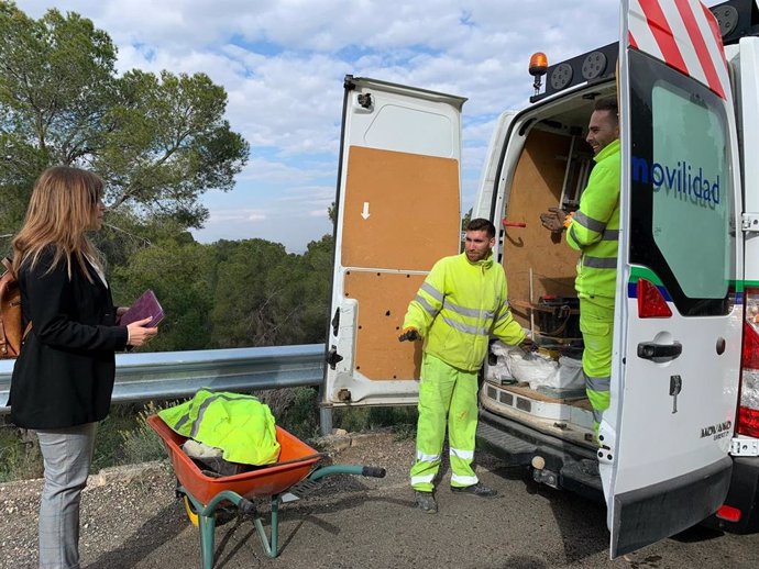 Ayuntamiento Murcia instala más de 300 metros de barreras en carreteras de monte para mejorar la seguridad de los conductores