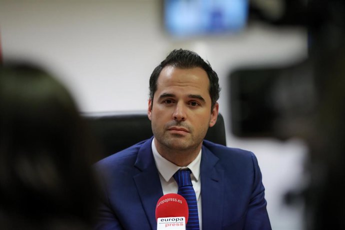 El vicepresidente de la Comunidad de Madrid, Ignacio Aguado, durante su entrevista con Europa Press.