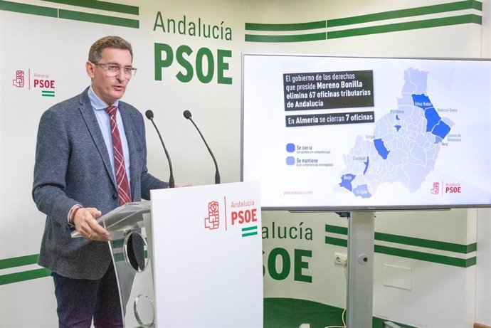 Sánchez Teruel (PSOE), en rueda de prensa