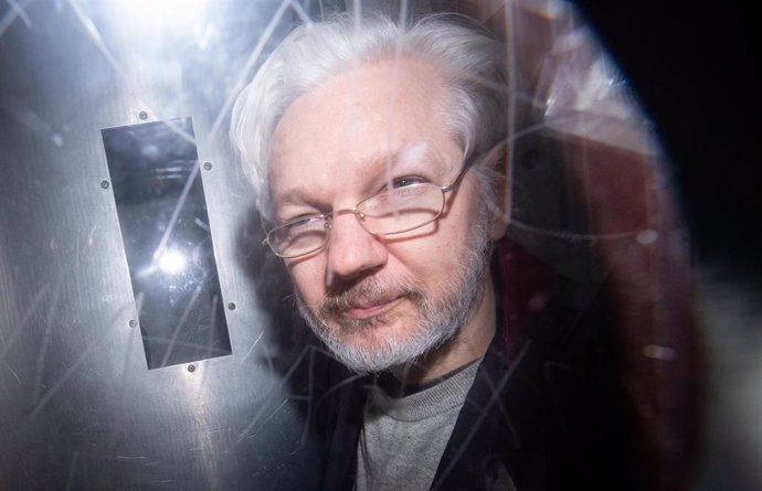 13 January 2020, England, London: Wikileaks founder Julian Assange 