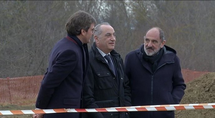 El alcalde de Vitoria y el consejero de Medio Ambiente visitan las obras de URA para evitar inundaciones en el río zadorra