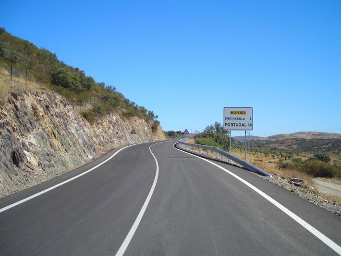 Carretera de Encinasola. 