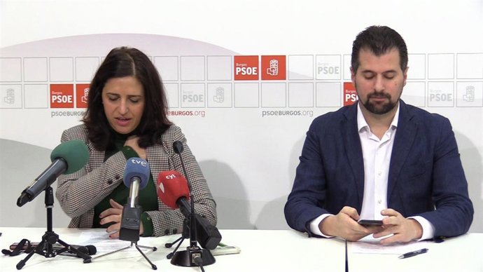 Esther Peña, Secretaria Provincial Del PSOE De Burgos, Y Luis Tudanca, Secretario Regional Del Pscyl.
