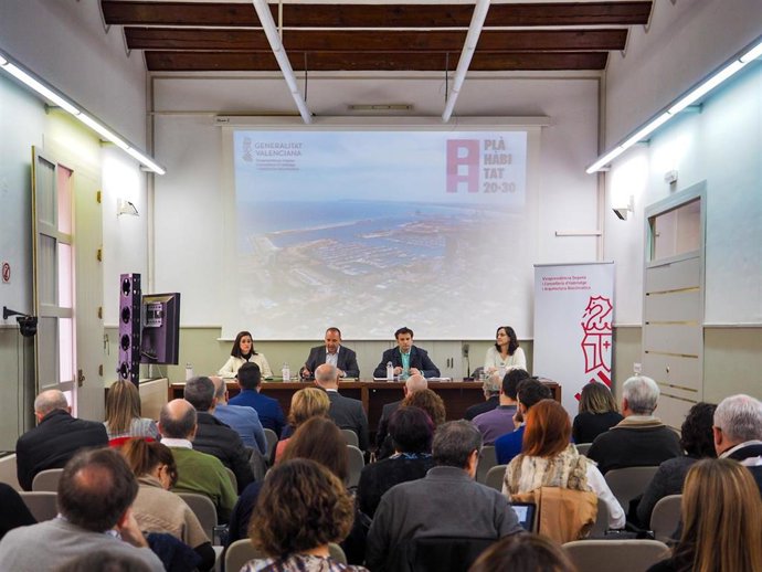 Dalmau presenta el Pla Hbitat 20-30