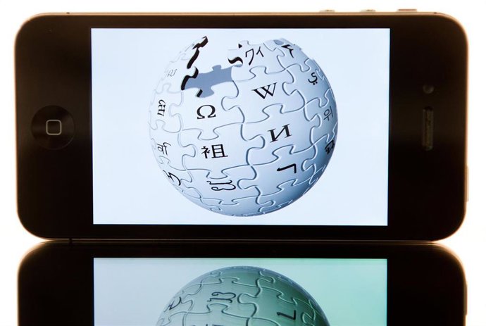 Una imagen del logotipo de la enciclopedia digital Wikipedia