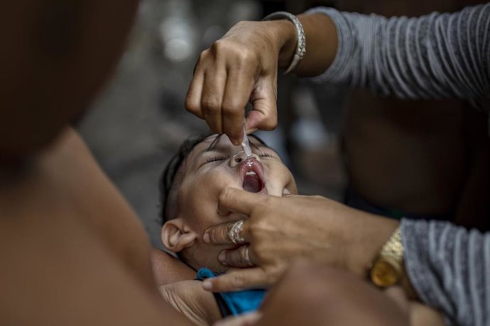 Vacunación contra la polio en Filipinas
