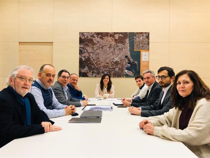 Sandra Gómez se reúne con ADU