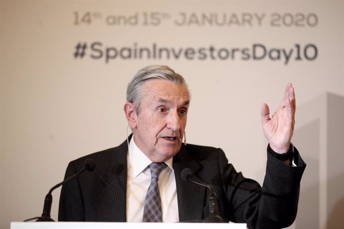 El presidente de la Comisión Nacional de los Mercados y la Competencia (CNMC), José María Marín Quemada, interviene en el segundo y último día de la X edición de 'Spain Investors Day', en Madrid (España),