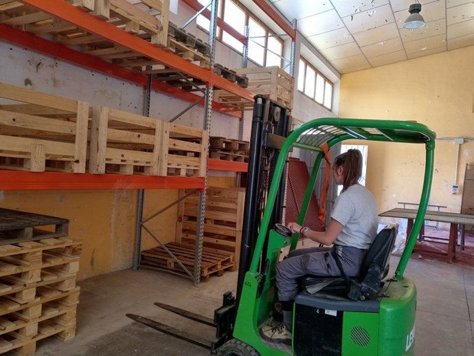 Una de las participantes en la Escuela Taller 'Ejea Formación 2018'.