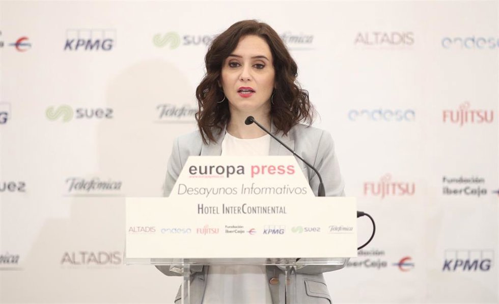 La presidenta de la Comunidad de Madrid, Isabel Díaz Ayuso, durante su intervención en un desayuno informativo de Europa Press, en Madrid (España), 16 de enero de 2020.