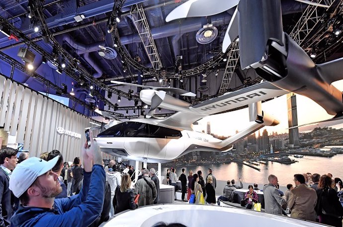 Hyundai presenta tres soluciones de movilidad del futuro en la exposición CES 2020 celebrada en Las Vegas (Estados Unidos).