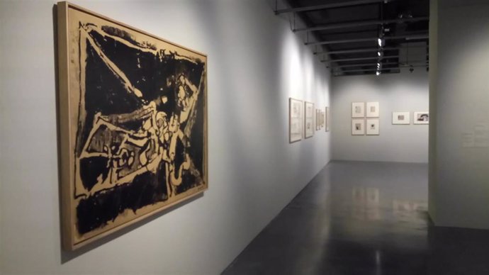 La exposición 'Alechinsky en el país de la tinta' en el Centre Pompidou Málaga.