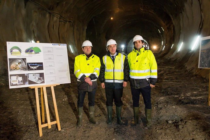 Visita a la futura estación de Easo de San Sebastián.