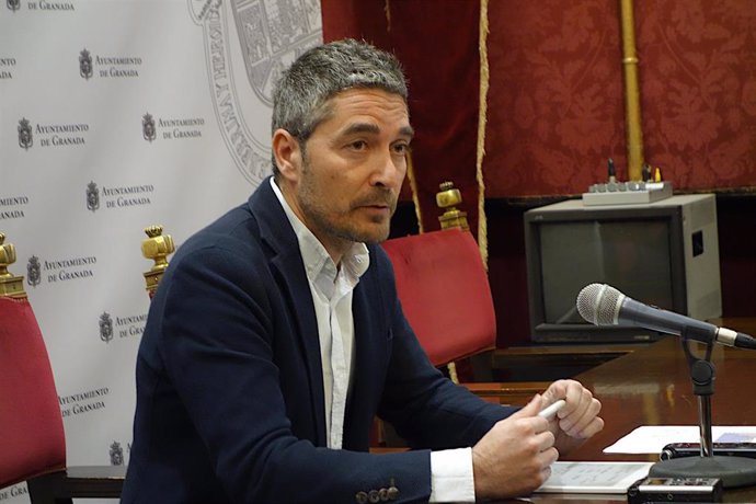 El concejal de Turismo de Granada, Manuel Olivares