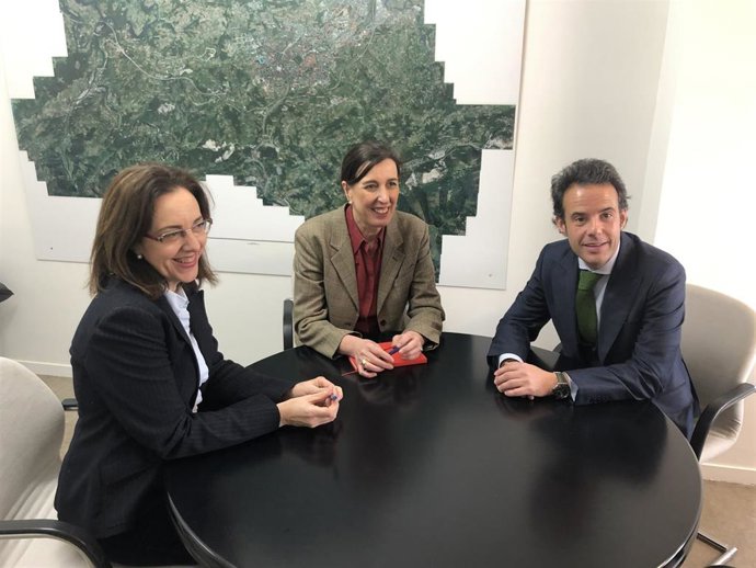 Reunión entre el Ayuntamiento de Oviedo y Gobierno de Asturias