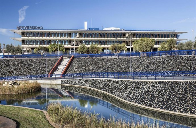 Imagen del campus de la Universidad Loyola en Dos Hermanas (Sevilla).