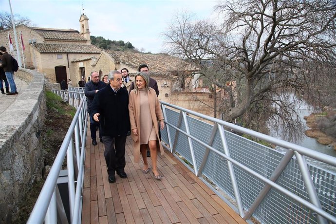 Personas con movilidad reducida ya pueden visitar a la Virgen del Valle de Toledo gracias a la pasarela accesible