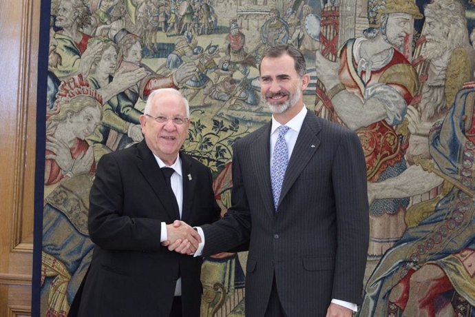El Rey se reunió con el Presidente del Estado de Israel, Reuven Rivlin, durante su visita de Estado a España en noviembre de 2017