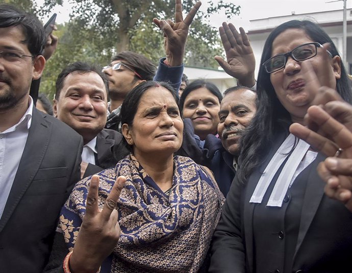 India.- Un tribunal indio aplaza para el 1 de febrero la ejecución de los violad